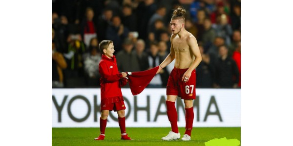 Duchowe utrzymanie futbolu dla ludzi